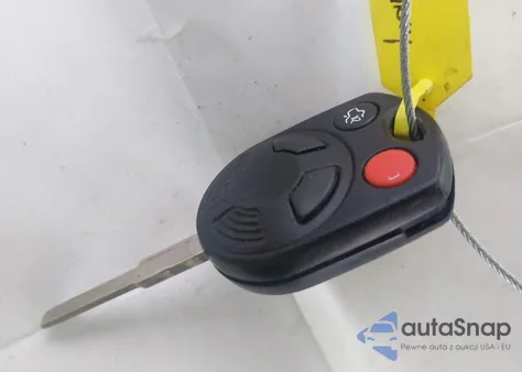 2015 Ford Focus Se z USA, uszkodzony, nr VIN 1FADP3K28FL334206